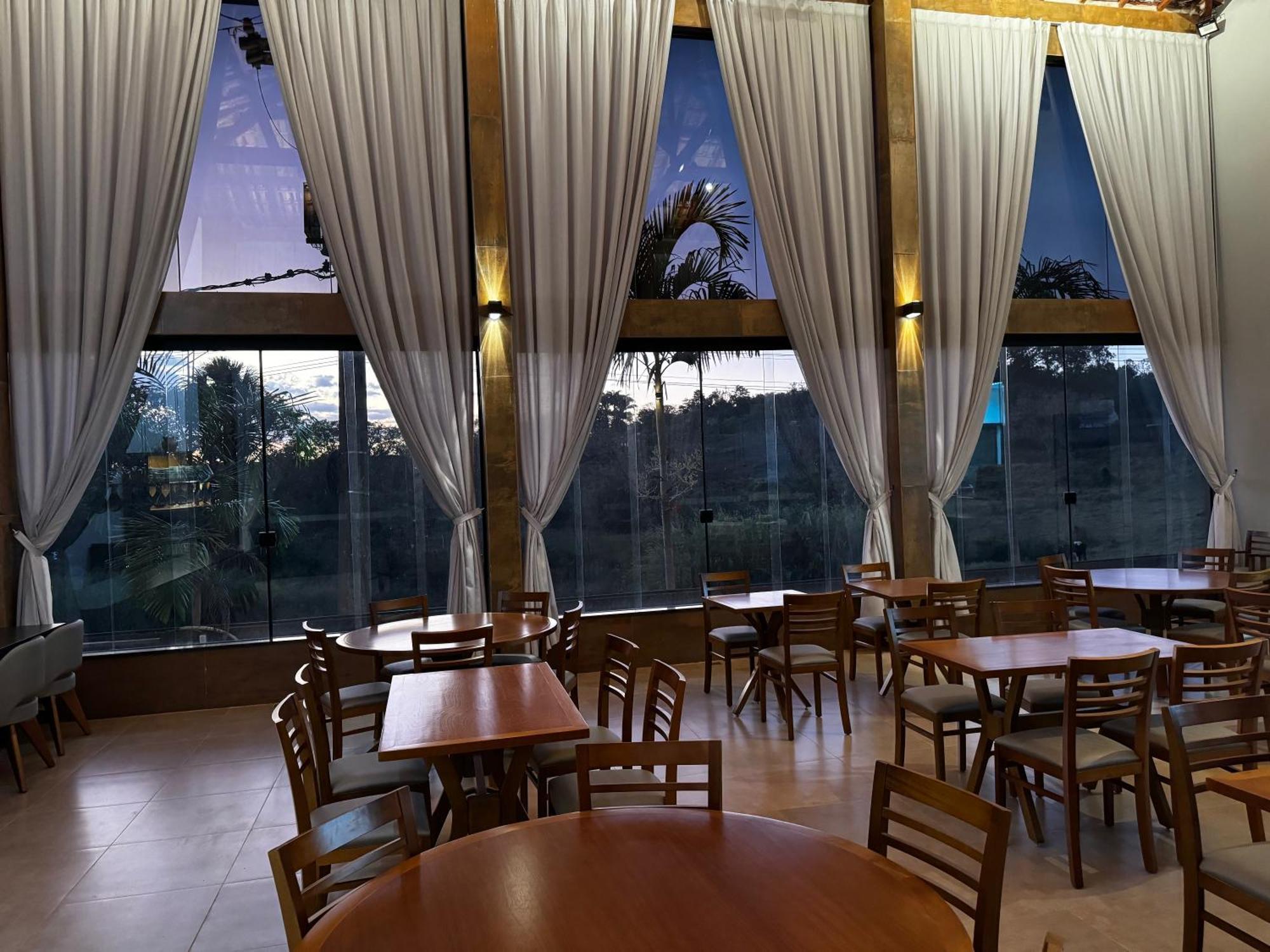 Pousada E Restaurante Terra Rossa 帕尔杜河畔圣若泽 外观 照片